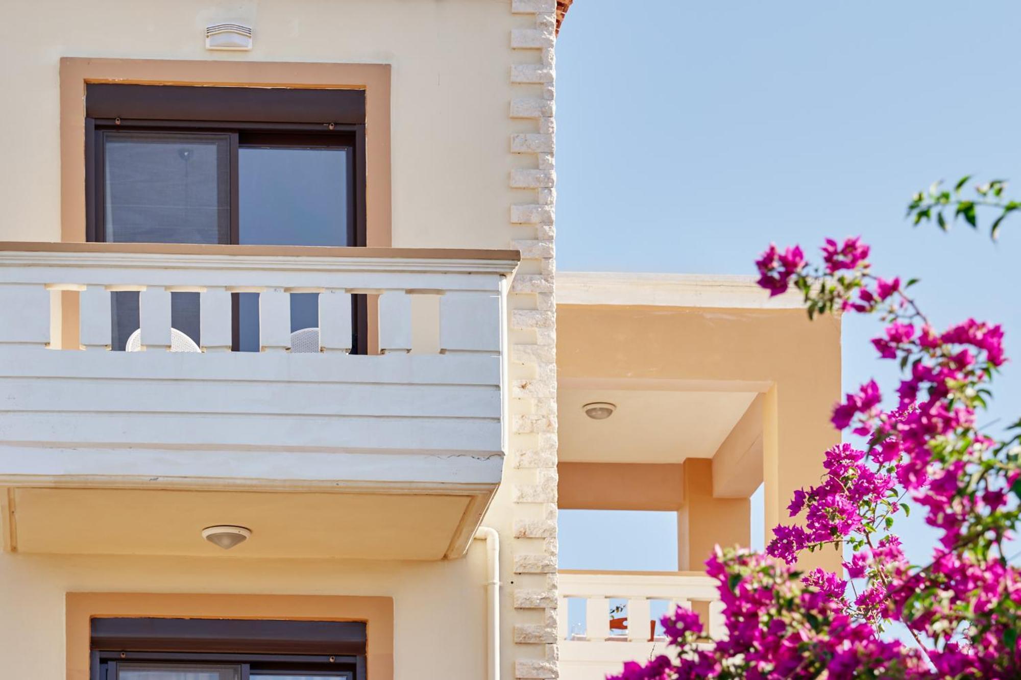 Villa Gereoudis Seaview Apartments-Pool & Bar Kolymbari Buitenkant foto